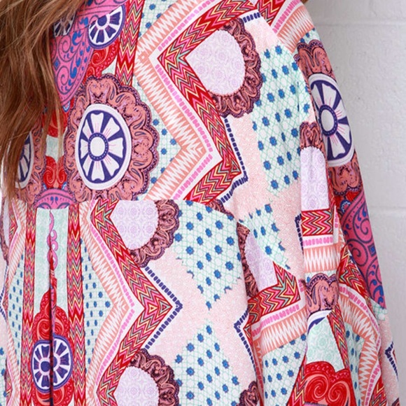 Like new! Mink Pink Sweet Like Candy Multi Print Kimono Top - Picture 3 of 8